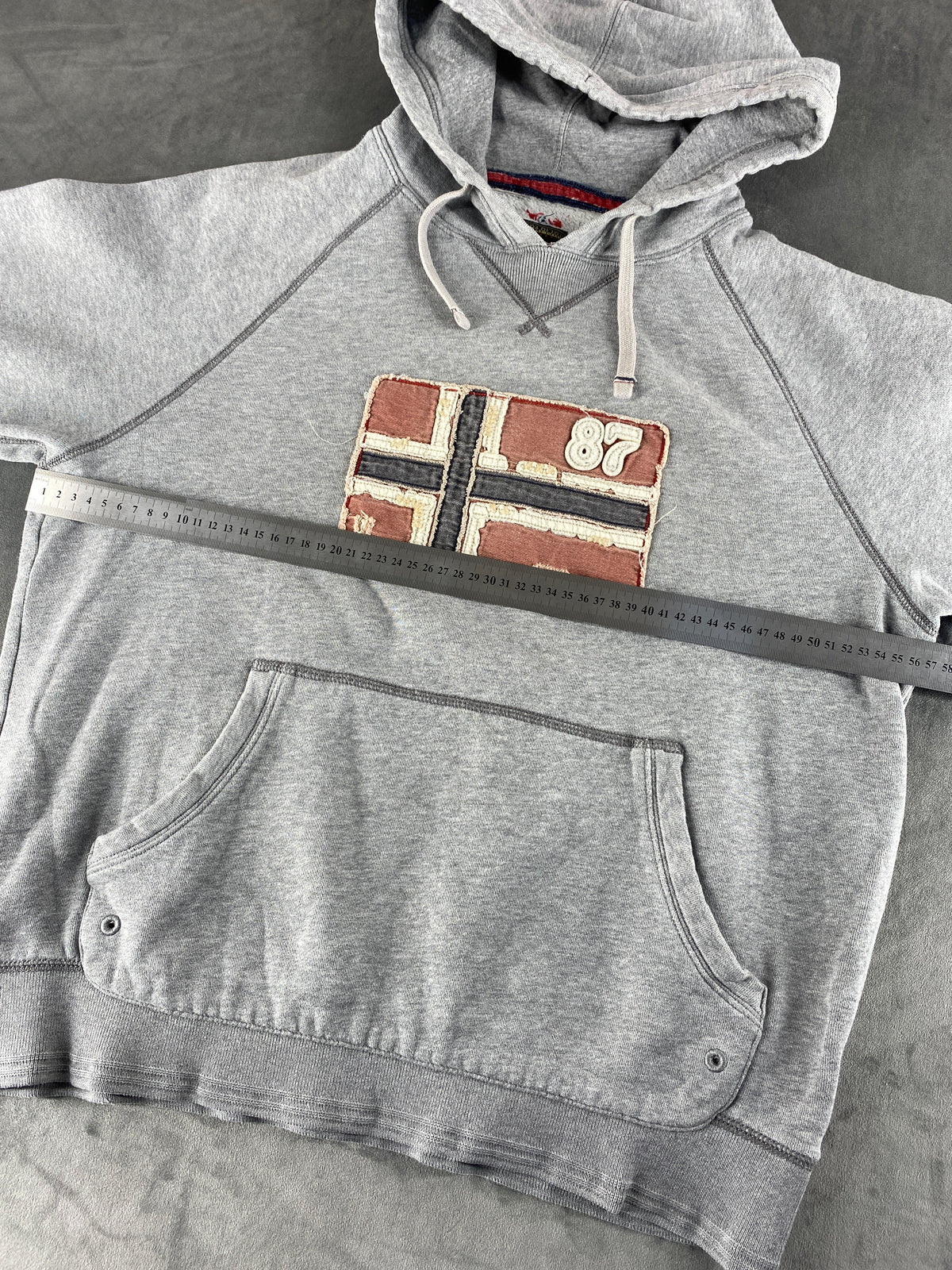 Felpa con cappuccio Napapijri grigia bandiera vintage – Uomo Taglia XL