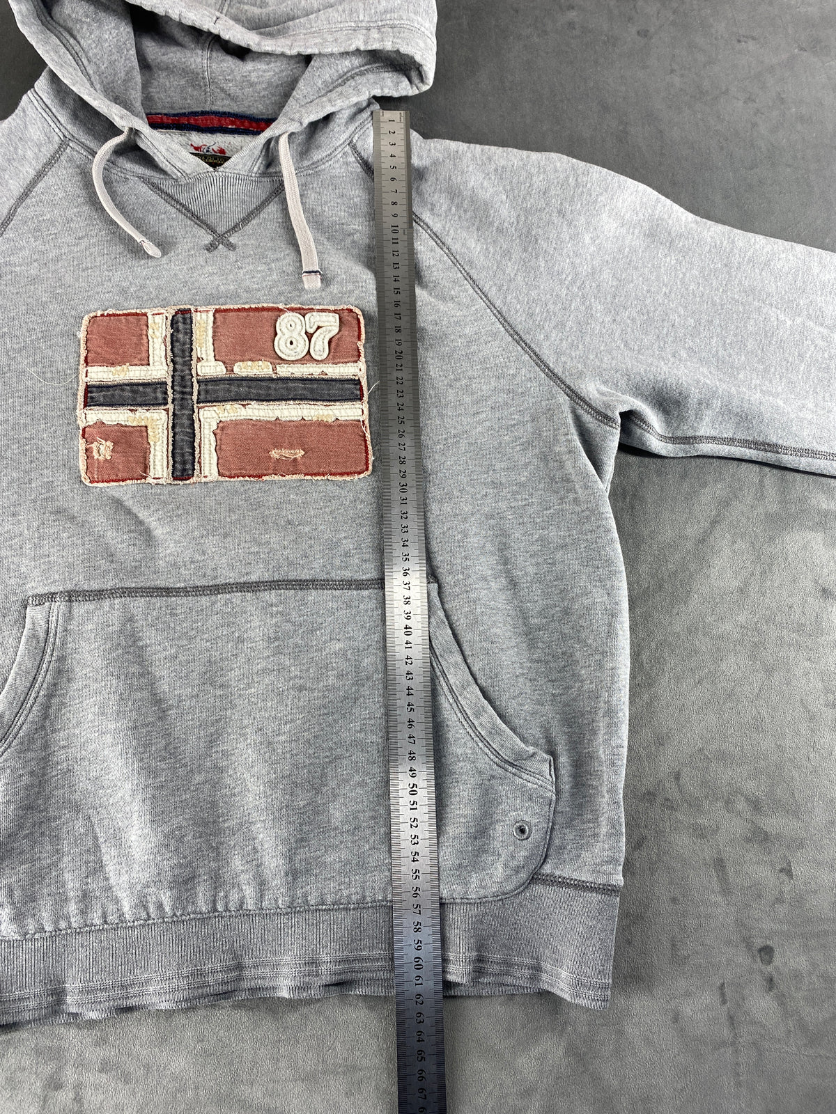 Felpa con cappuccio Napapijri grigia bandiera vintage – Uomo Taglia XL