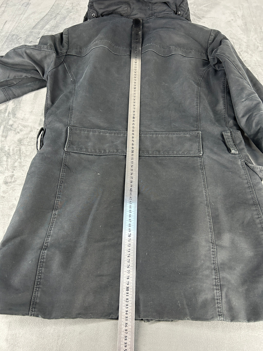 Parka Peuterey con cappuccio e pelliccia antracite vintage – Uomo Taglia L