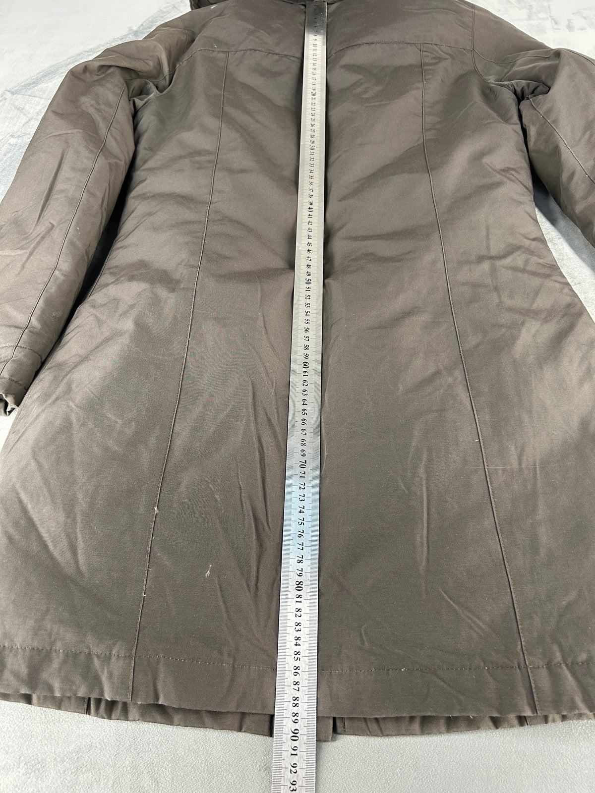 Parka Woolrich con cappuccio e pelliccia grigio vintage – Uomo Taglia L