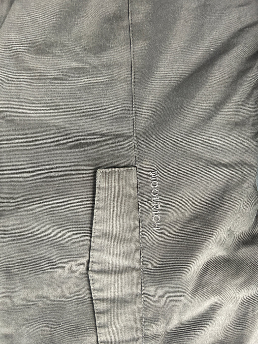 Parka Woolrich con cappuccio e pelliccia grigio vintage – Uomo Taglia L