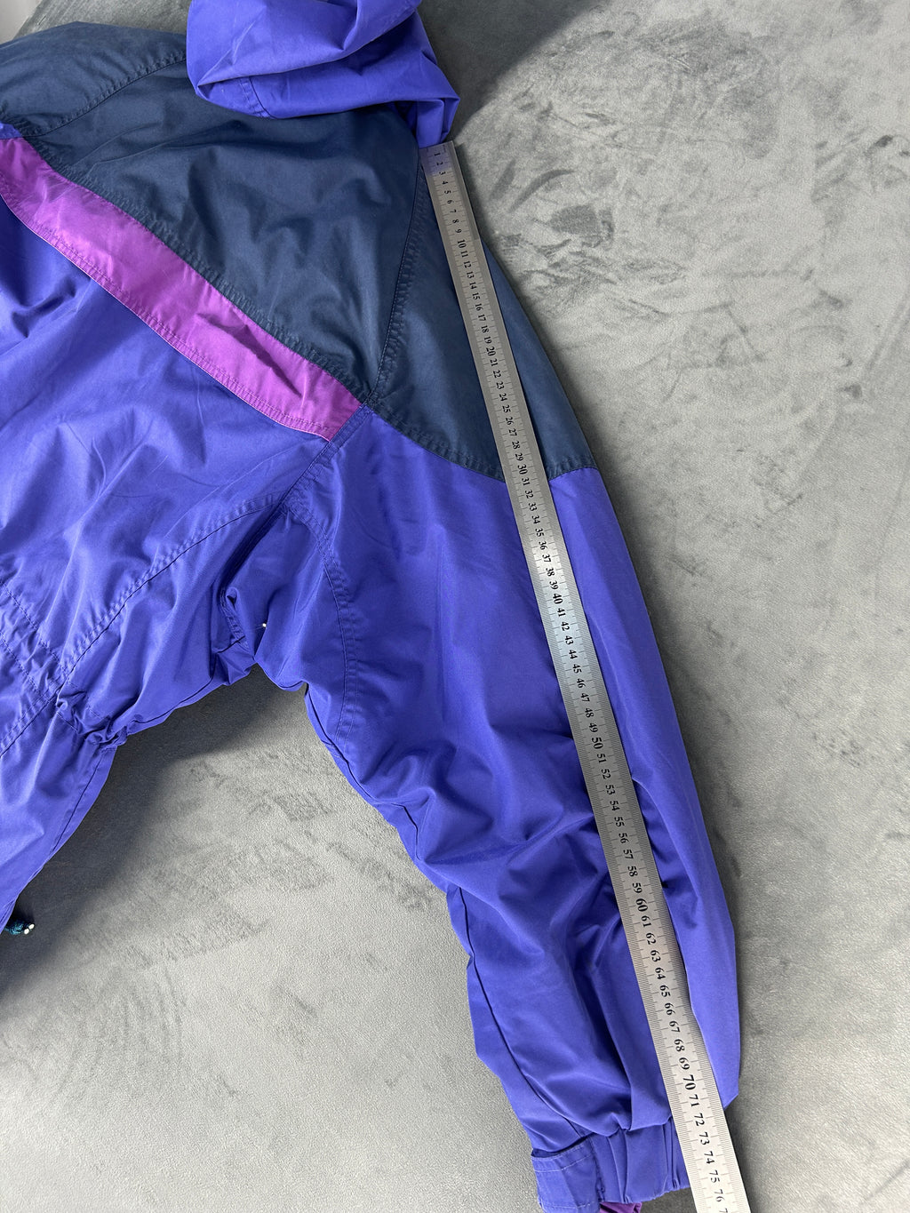 Giacca Columbia viola e blu con cappuccio vintage – Donna Taglia L