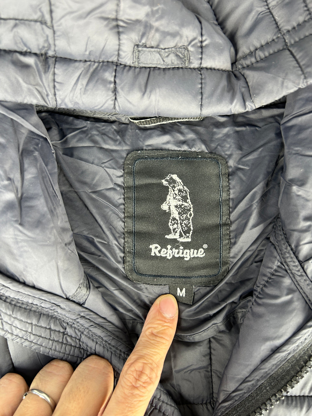 Giubbotto trapuntato con cappuccio RefrigiWear grigio vintage – Uomo Taglia L