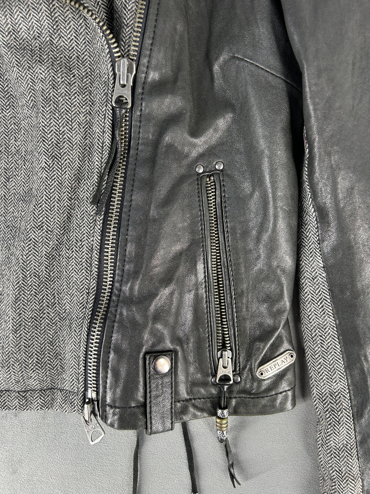 Giacca biker Replay nera e grigia vintage – Donna Taglia L