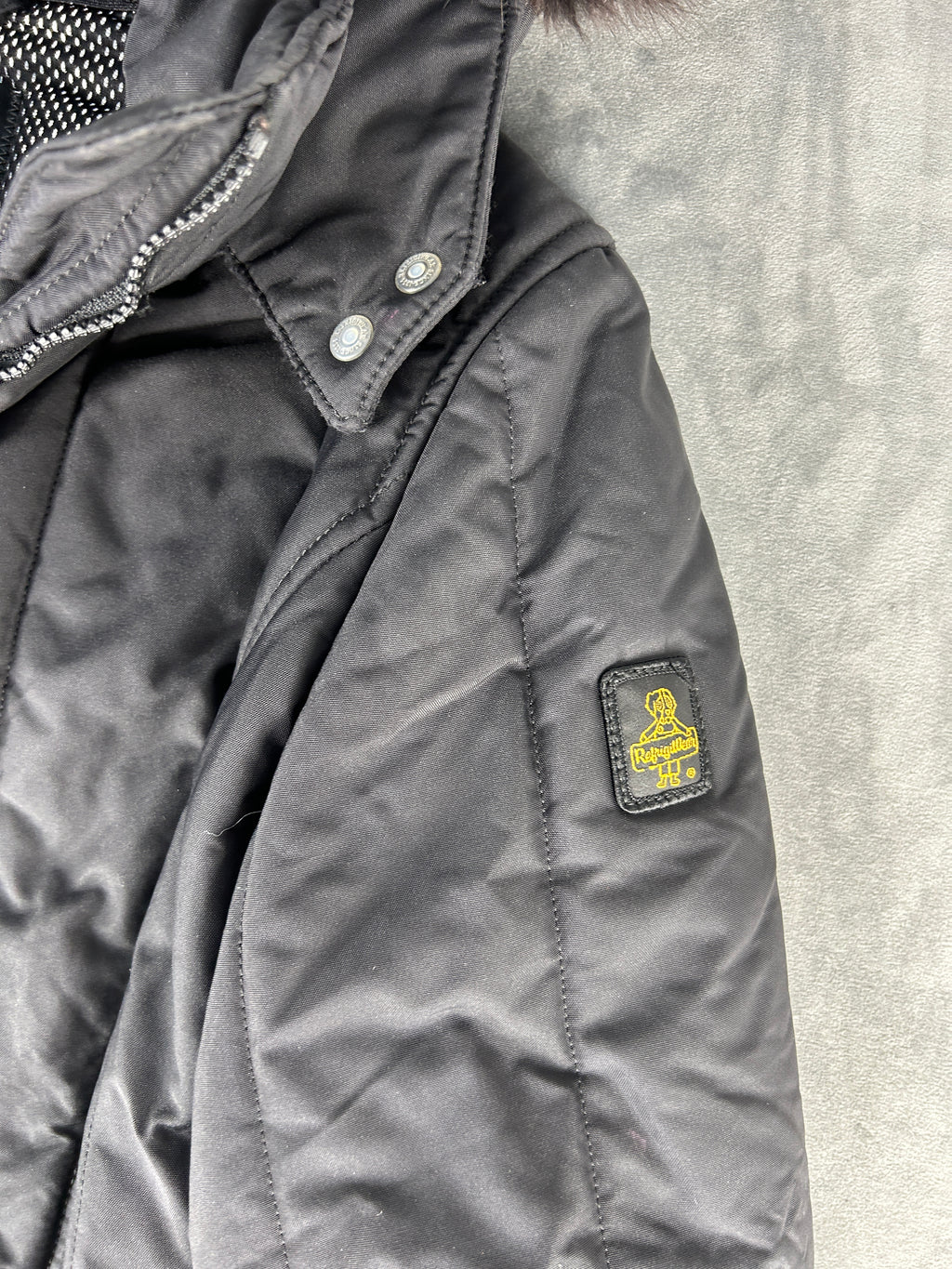 Giubbotto lungo RefrigiWear grigio con cintura vintage – Donna Taglia S/M (42)