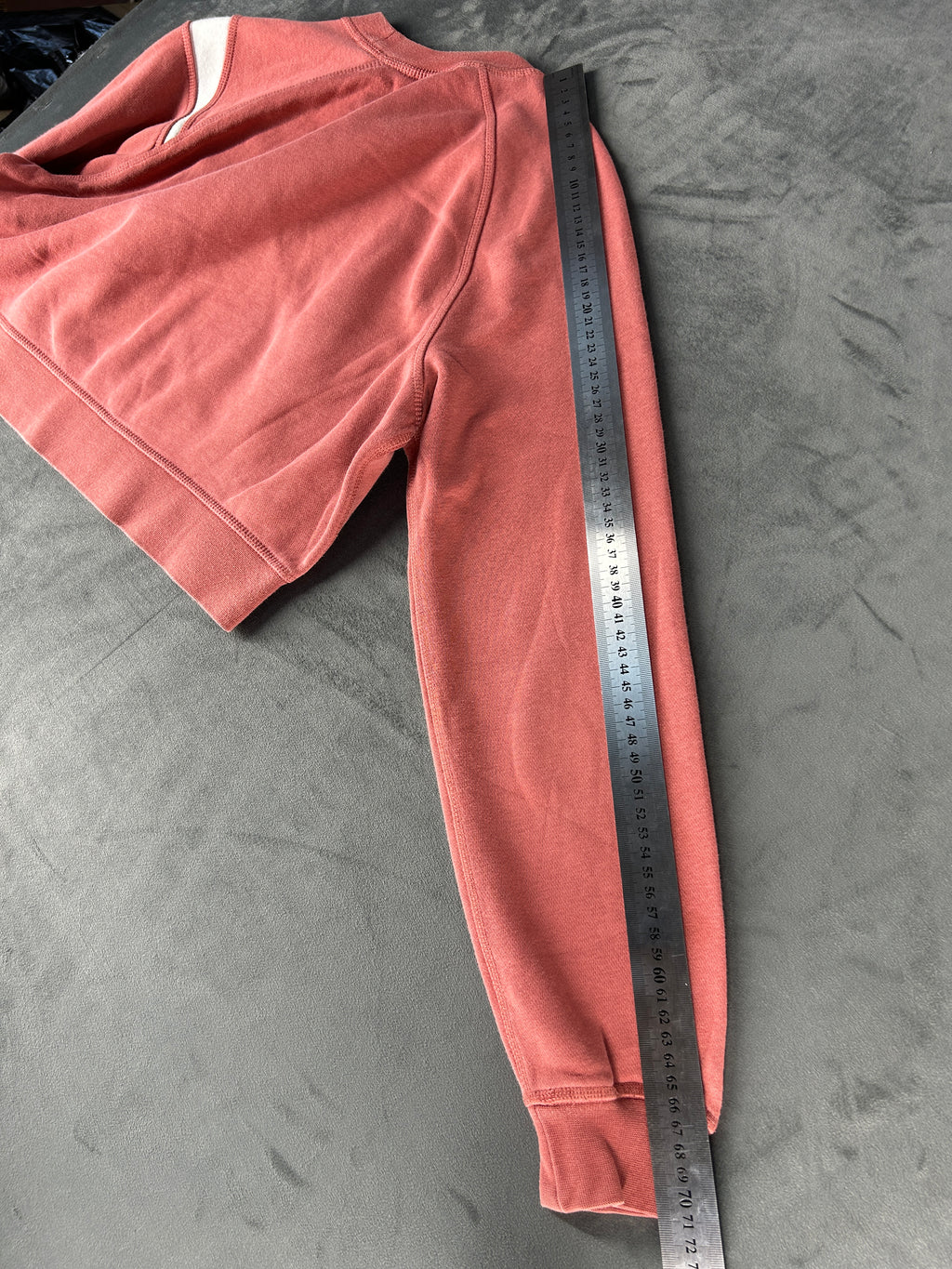 Felpa Nike corta rosa con maxi Swoosh vintage – Donna Taglia XS