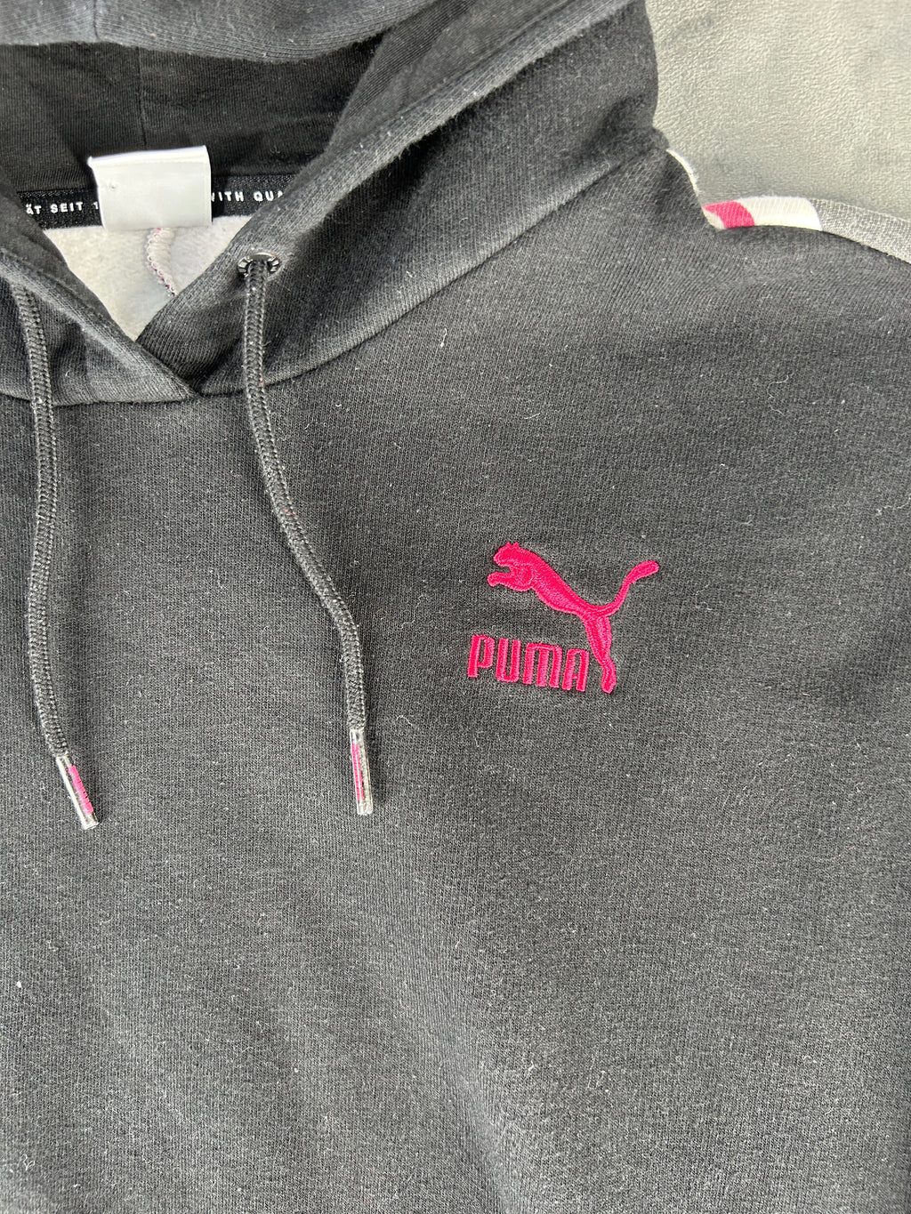 Felpa Puma nera con cappuccio e inserti a contrasto vintage – Donna Taglia S