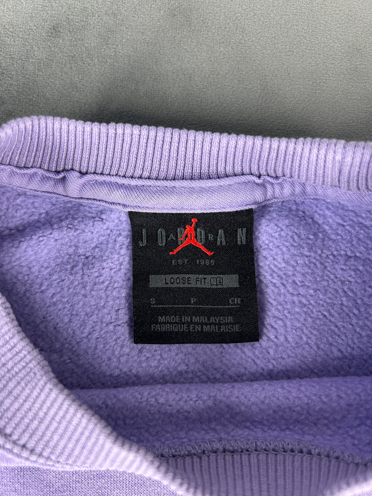Felpa Jordan colorblock lilla nera e panna vintage – Donna Taglia S