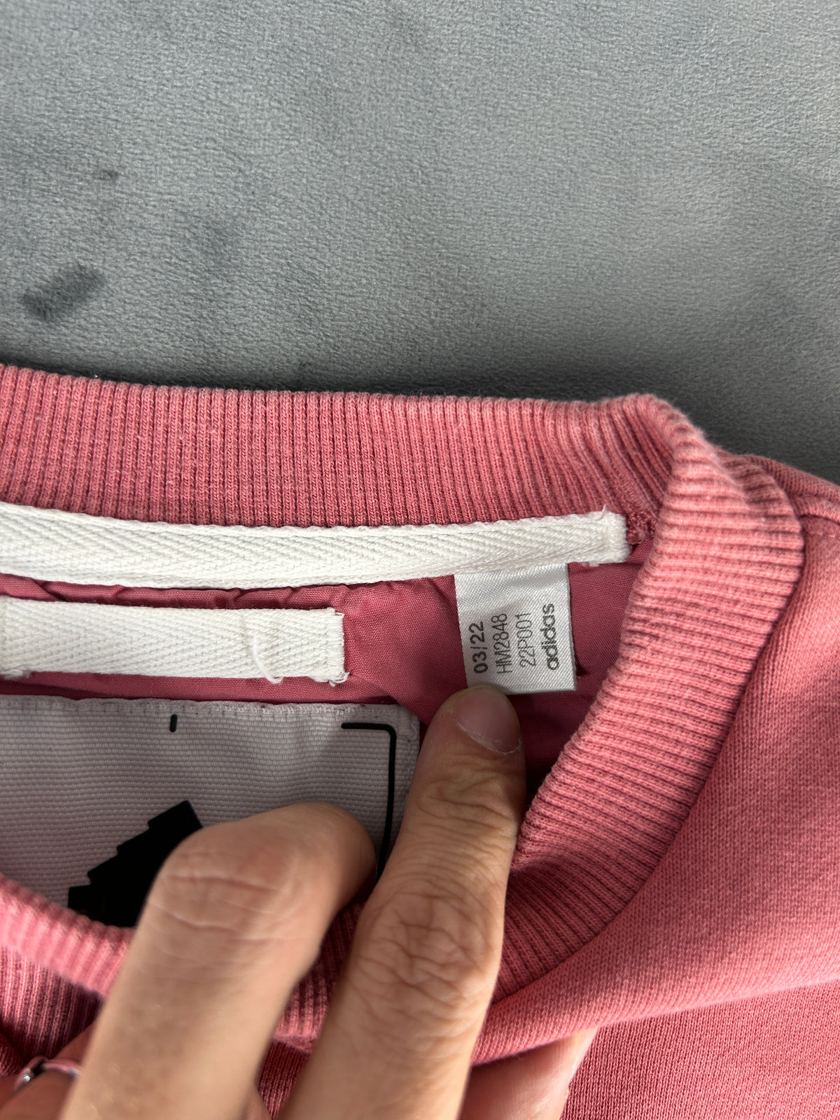 Felpa Adidas rosa con logo geometrico vintage – Donna Taglia L/XL