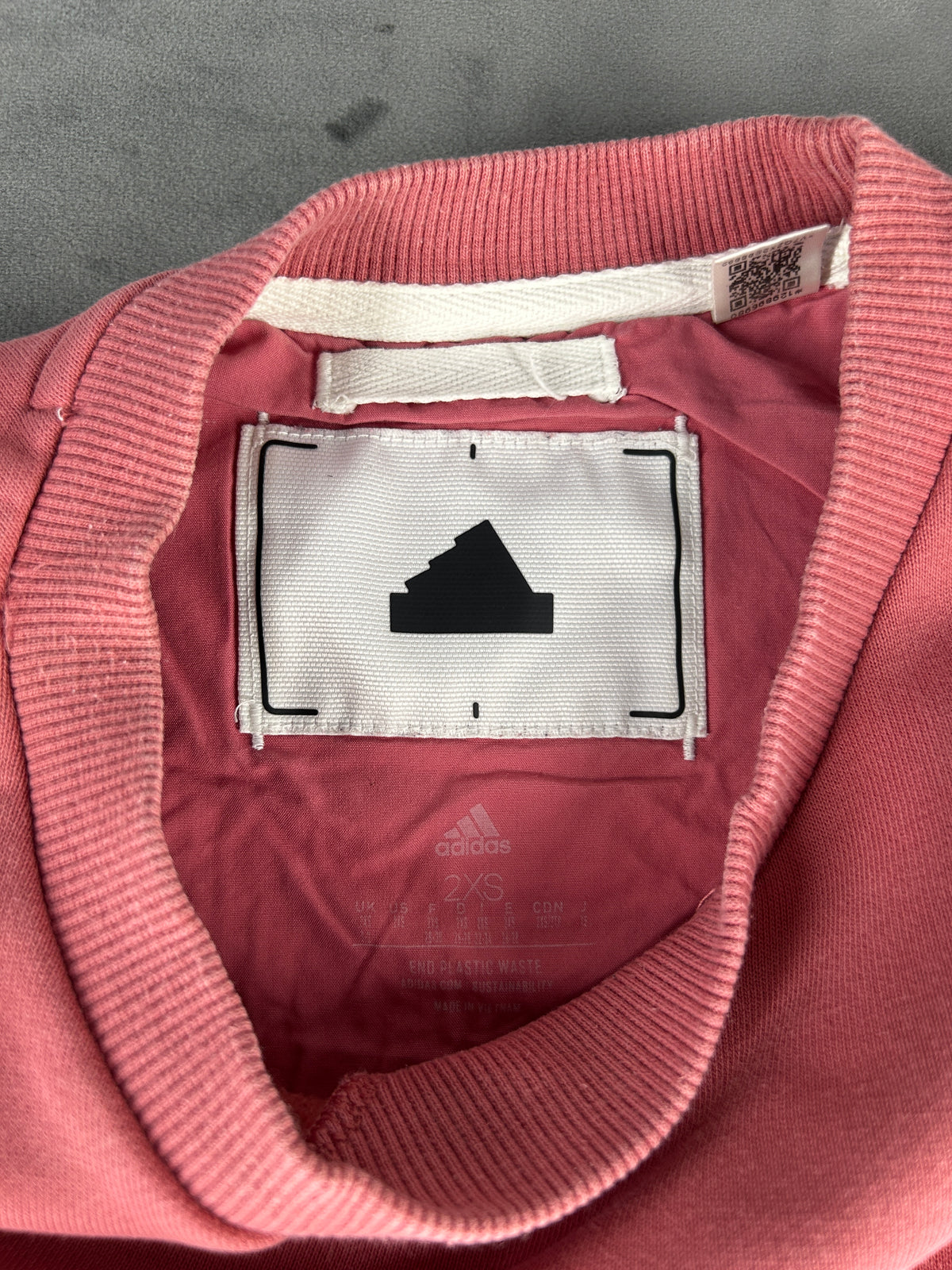 Felpa Adidas rosa con logo geometrico vintage – Donna Taglia L/XL