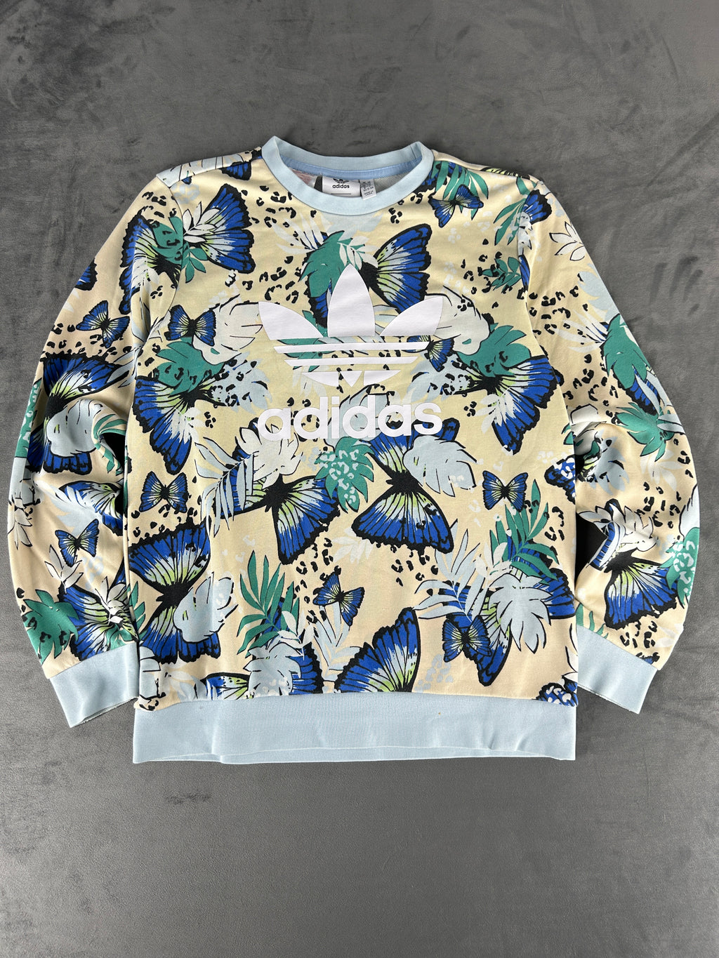 Felpa Adidas Originals con farfalle vintage – Donna Taglia 164 (13–14 anni)
