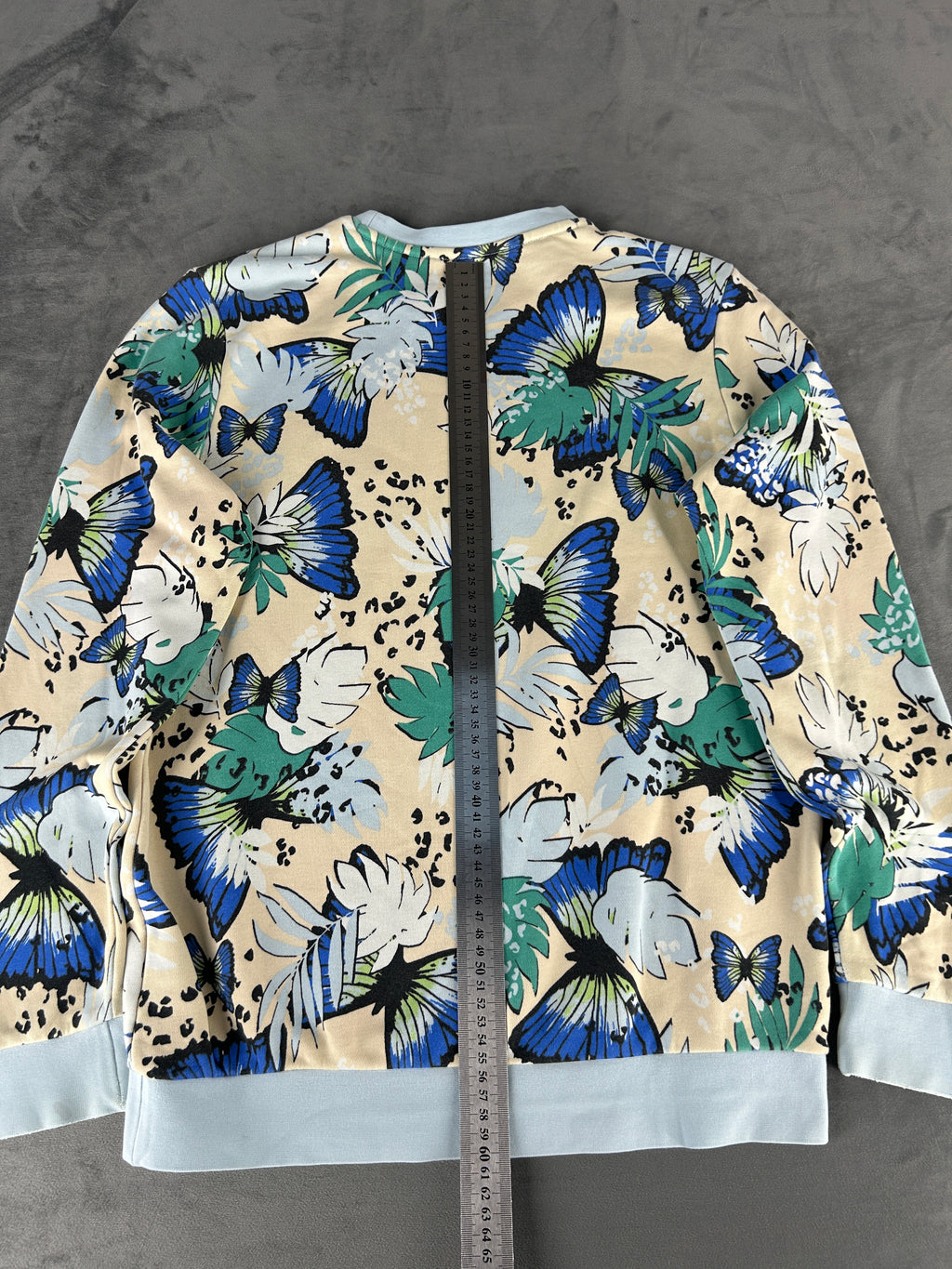 Felpa Adidas Originals con farfalle vintage – Donna Taglia 164 (13–14 anni)