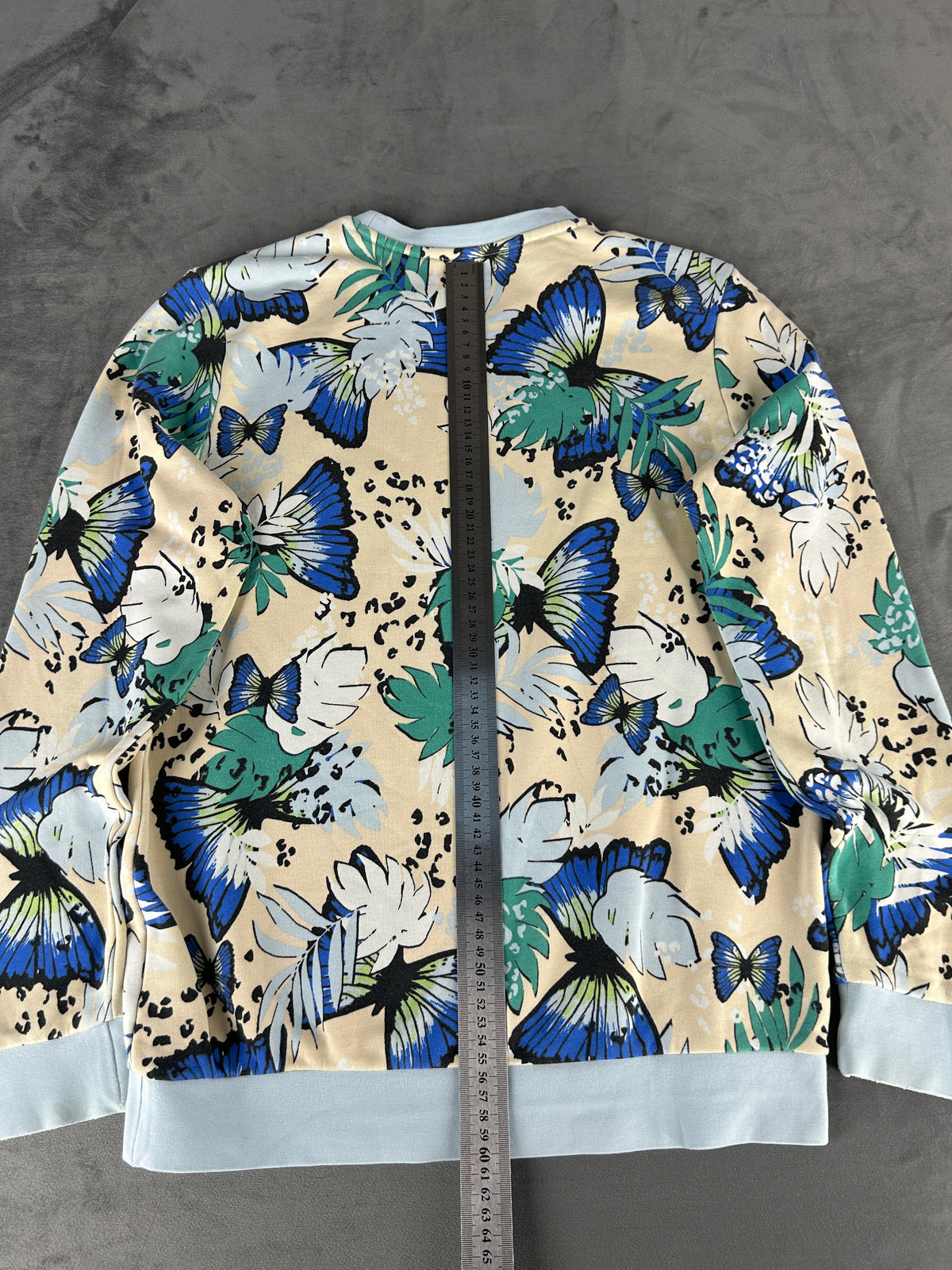 Felpa Adidas Originals con farfalle vintage – Donna Taglia 164 (13–14 anni)