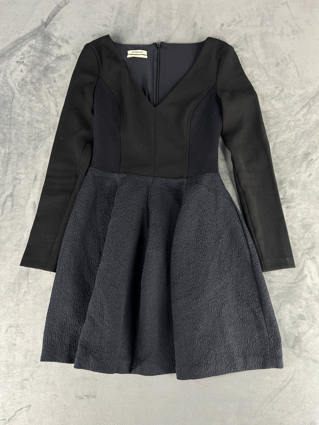Abito Pinko nero con gonna svasata vintage – Donna Taglia IT 38