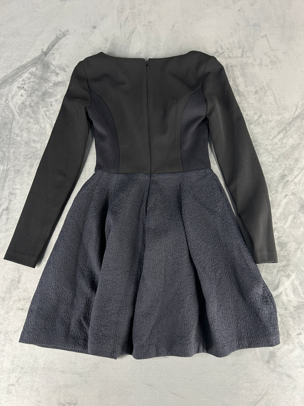 Abito Pinko nero con gonna svasata vintage – Donna Taglia IT 38