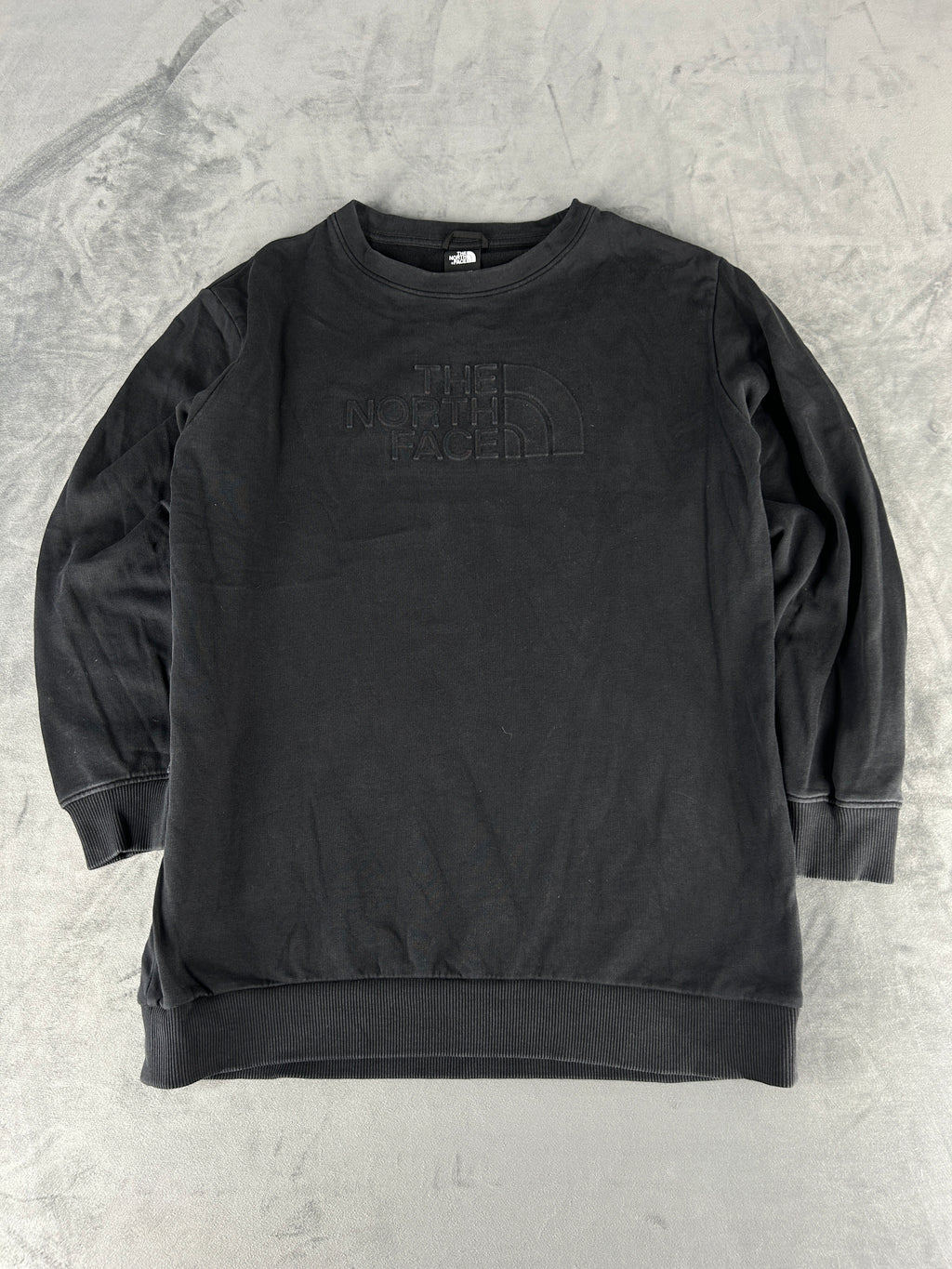 Felpa The North Face nera con logo tono su tono vintage – Donna Taglia M