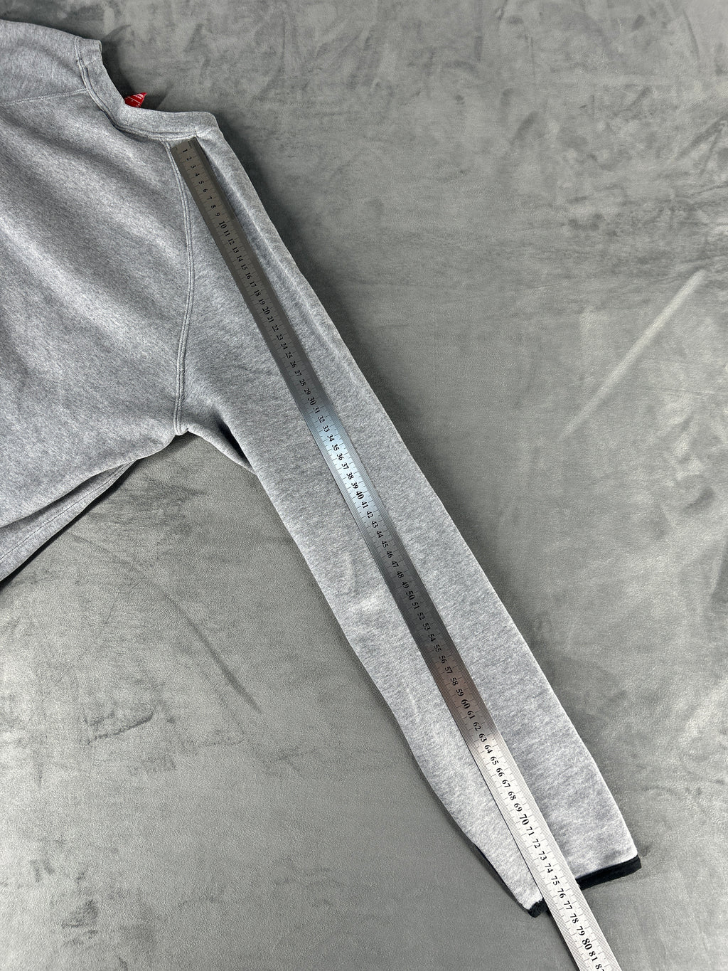 Felpa Nike International grigia vintage – Donna Taglia M