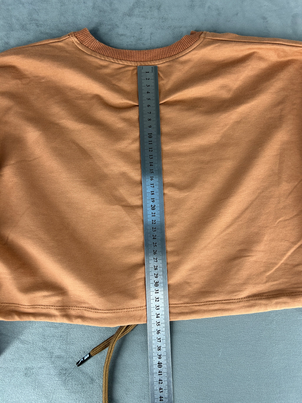 Felpa Nike corta color caramello vintage – Donna Taglia S