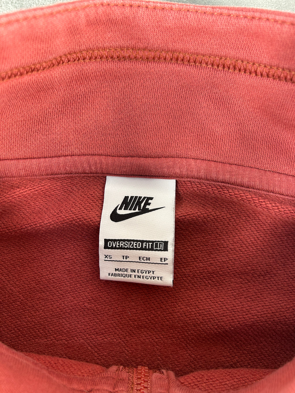 Felpa Nike rosa salmone con mezza zip vintage – Donna Taglia XS