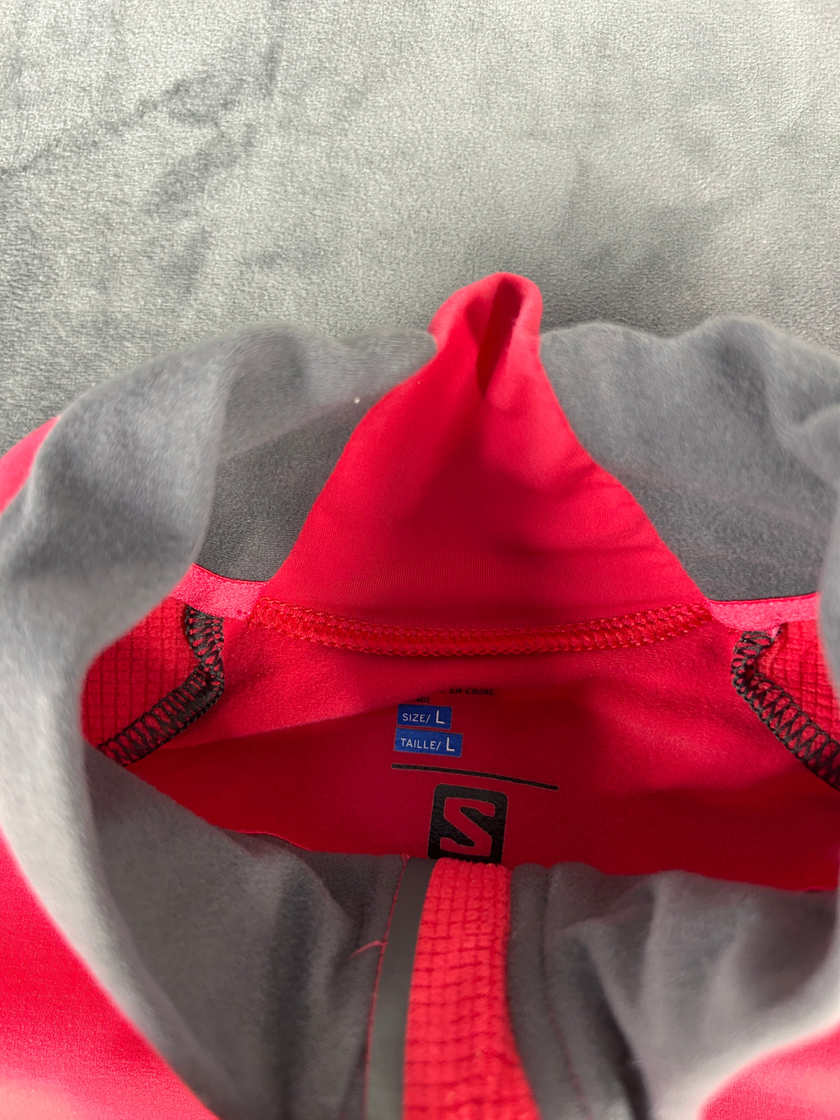 Giacca Salomon rossa e grigia con zip vintage – Donna Taglia L