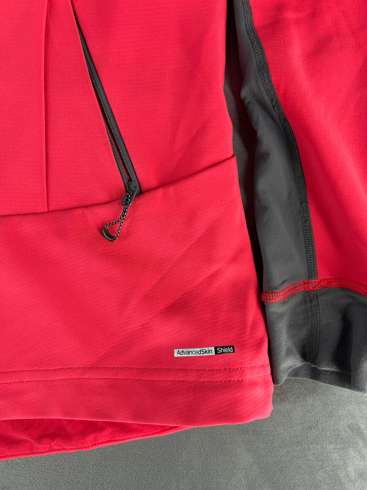 Giacca Salomon rossa e grigia con zip vintage – Donna Taglia L