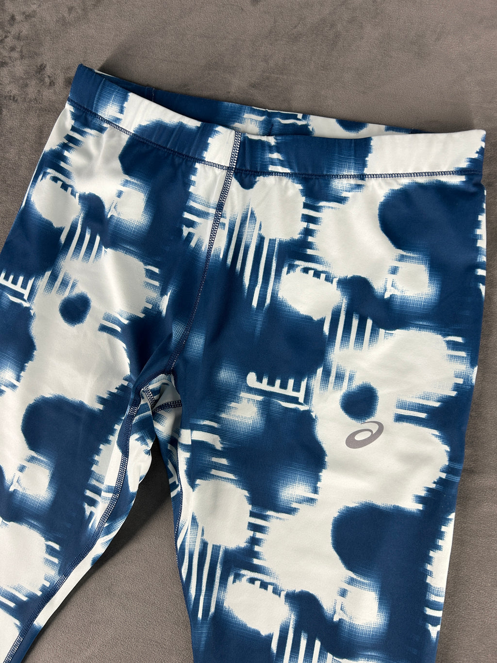 Leggings Asics corti blu e bianchi vintage – Donna Taglia M