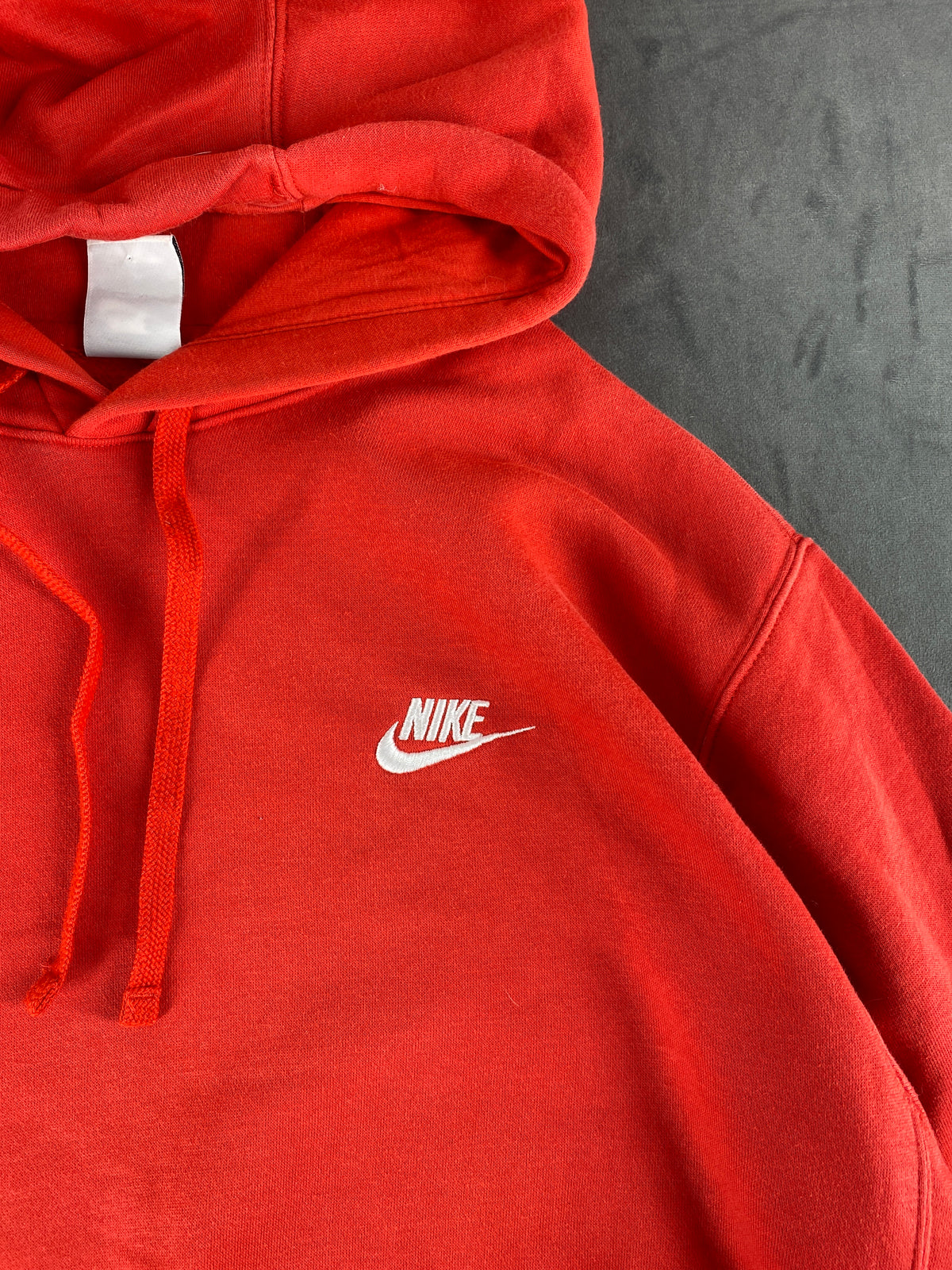 Felpa con cappuccio Nike rossa vintage – Uomo Taglia M