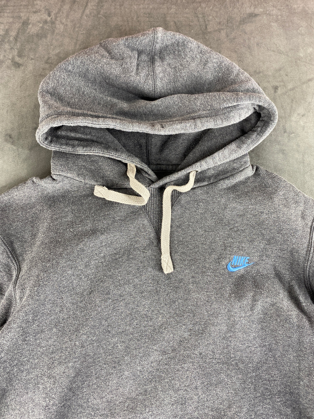 Felpa con cappuccio Nike grigia slavata vintage – Donna Taglia M