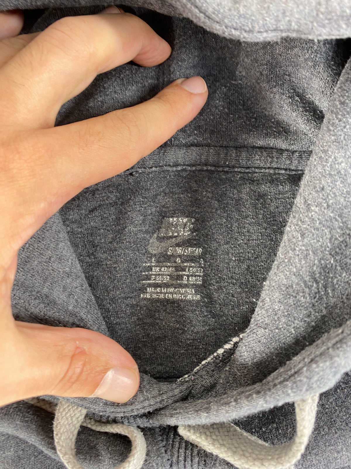 Felpa con cappuccio Nike grigia slavata vintage – Donna Taglia M