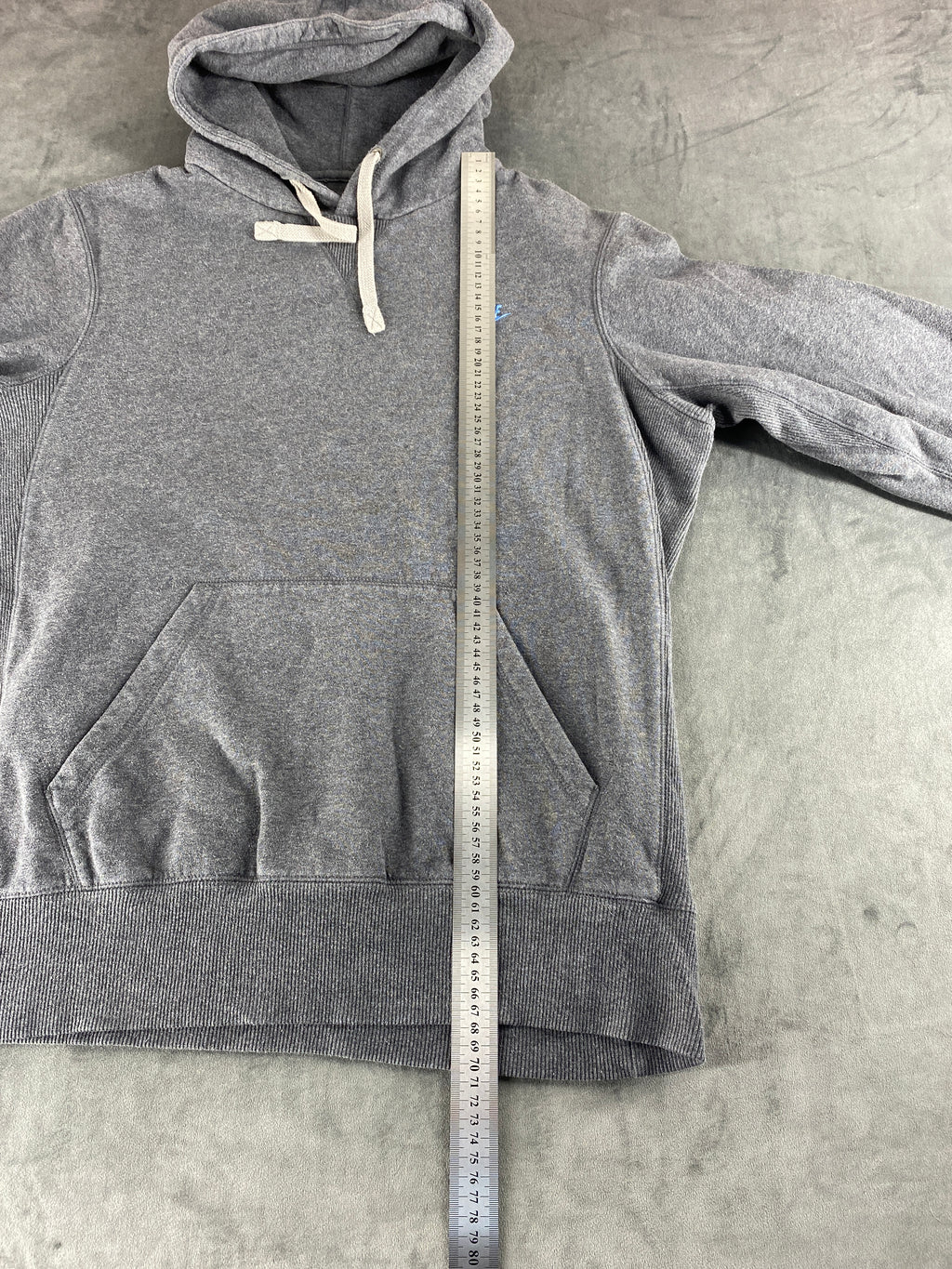 Felpa con cappuccio Nike grigia slavata vintage – Donna Taglia M