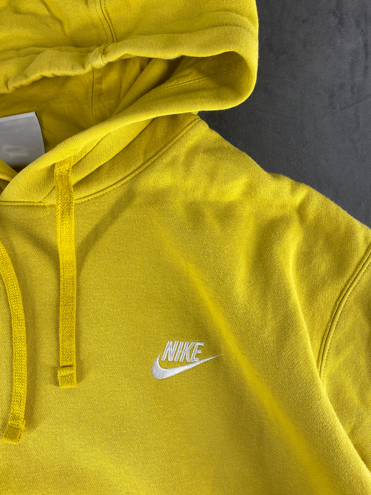 Felpa con cappuccio Nike Club gialla vintage – Uomo Taglia L