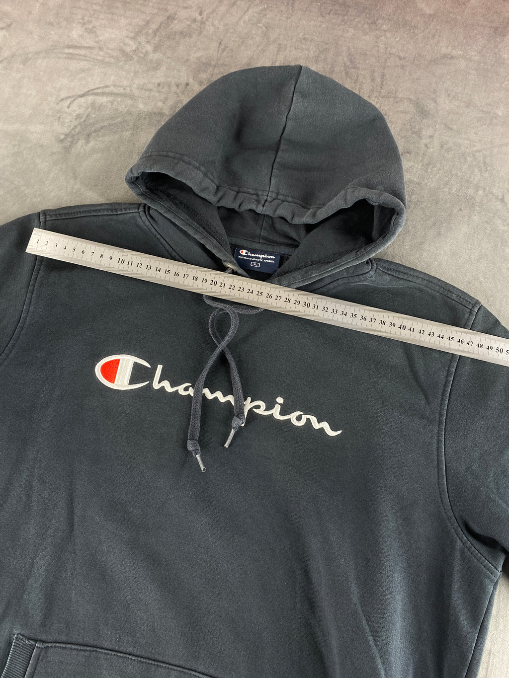 Felpa con cappuccio Champion grigio scuro vintage – Donna Taglia L