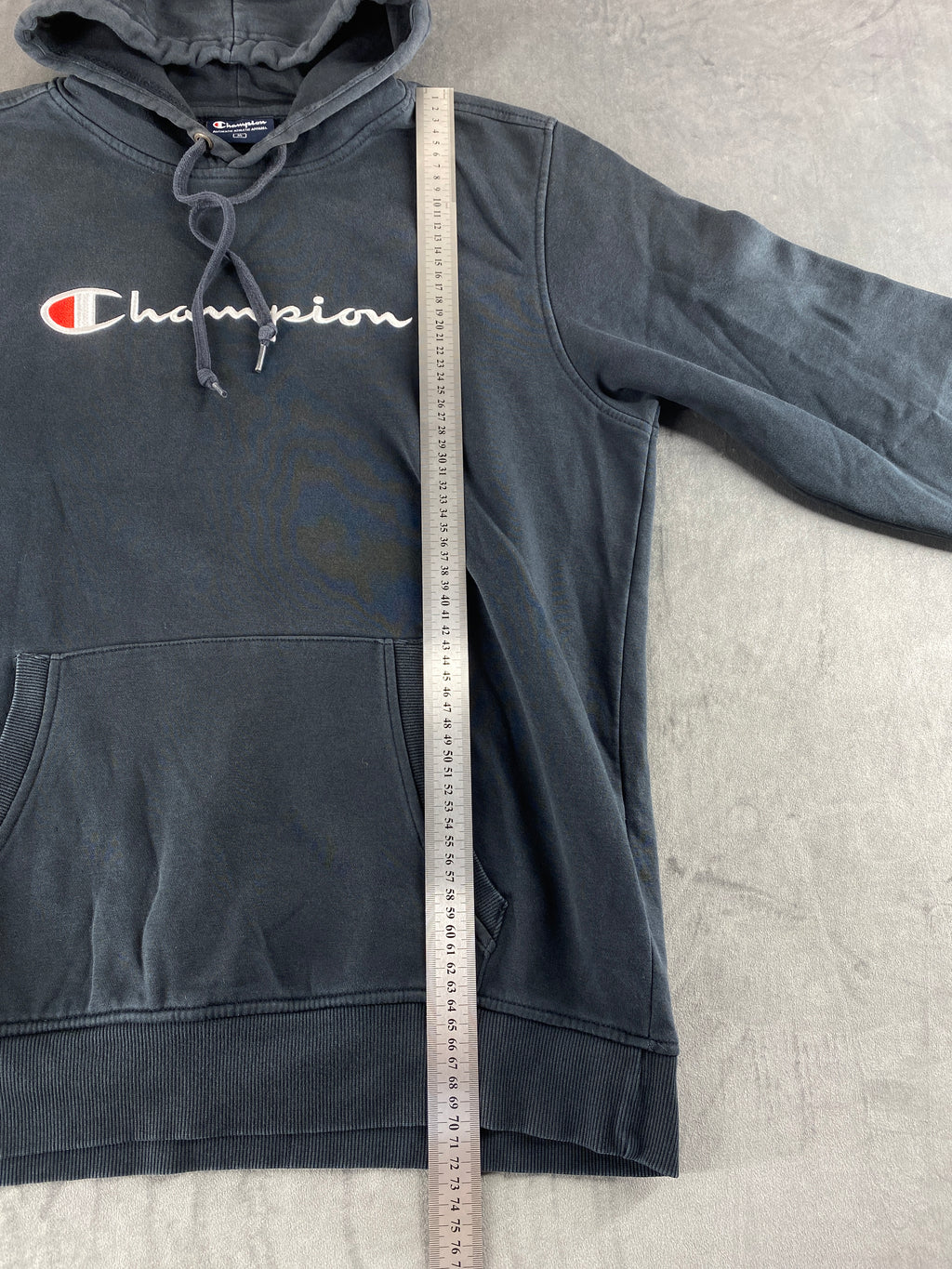 Felpa con cappuccio Champion grigio scuro vintage – Donna Taglia L