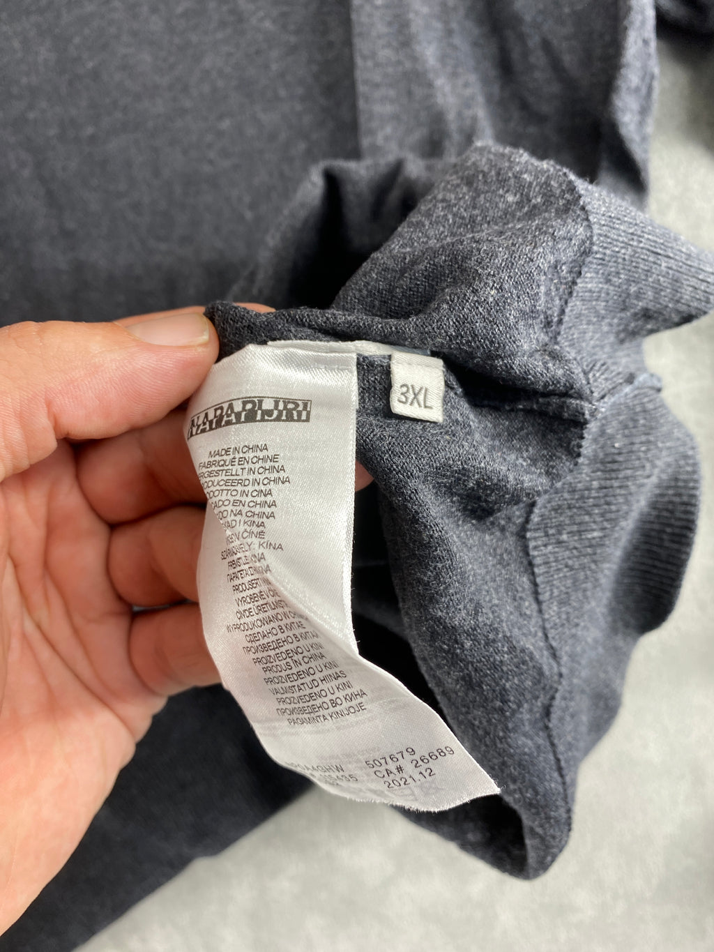 Maglione Napapijri grigio scuro vintage – Donna Taglia XL