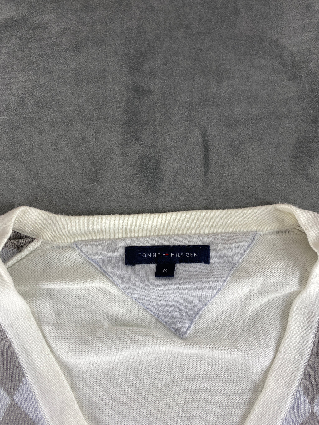 Maglione Tommy Hilfiger scollo a V rombi vintage – Donna Taglia M