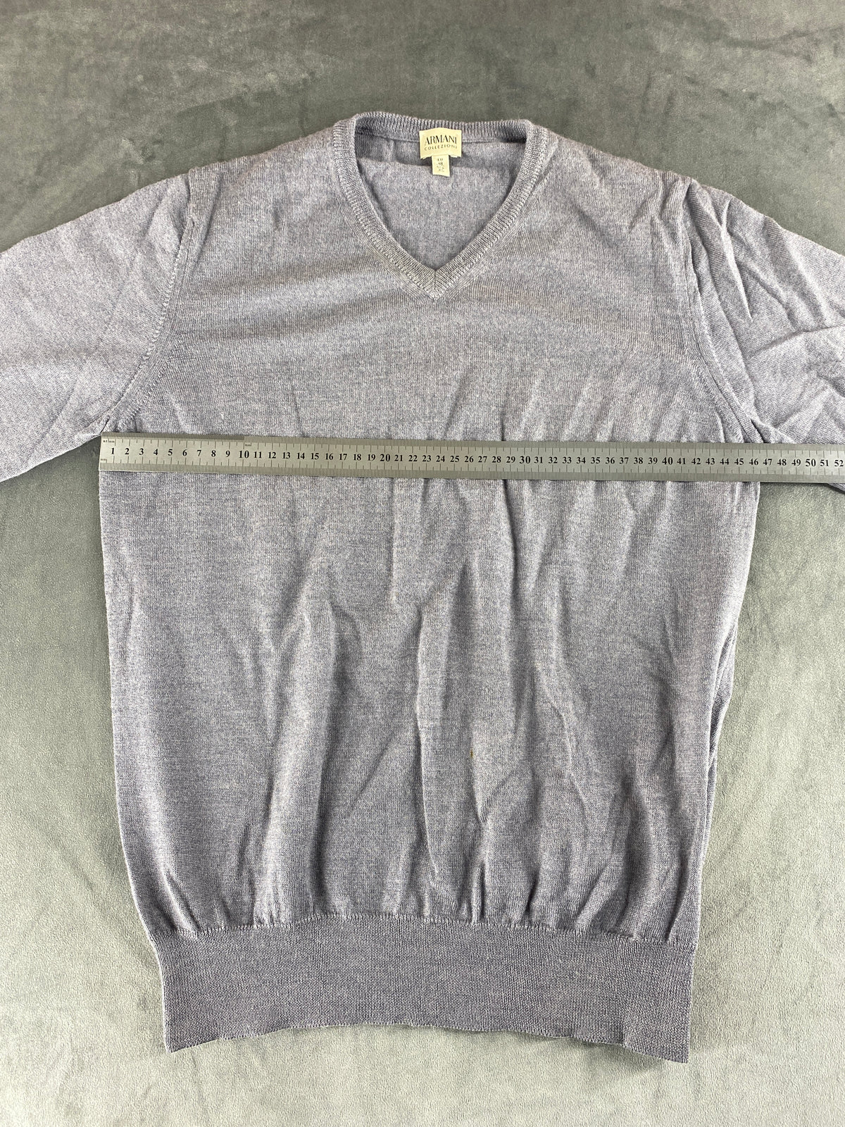 Maglione Armani Collezioni scollo a V grigio vintage – Uomo Taglia S