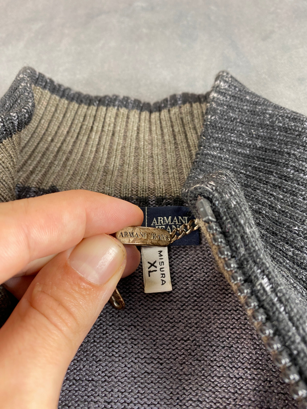 Maglione zip Armani Jeans grigio vintage – Uomo Taglia XL