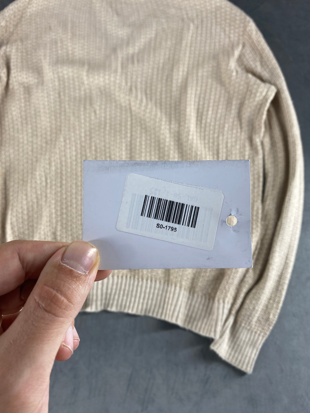 Maglione Lacoste scollo a V beige vintage – Donna Taglia L