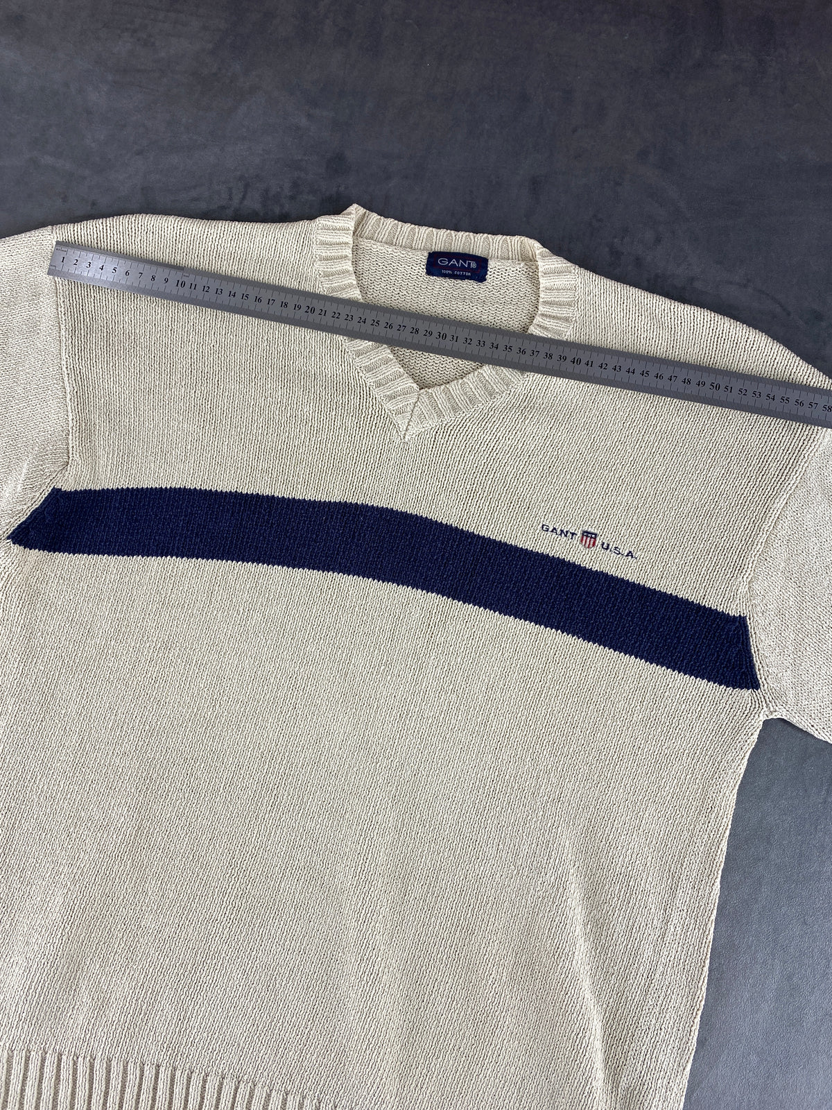 Maglione Gant scollo a V panna riga blu vintage – Uomo Taglia S