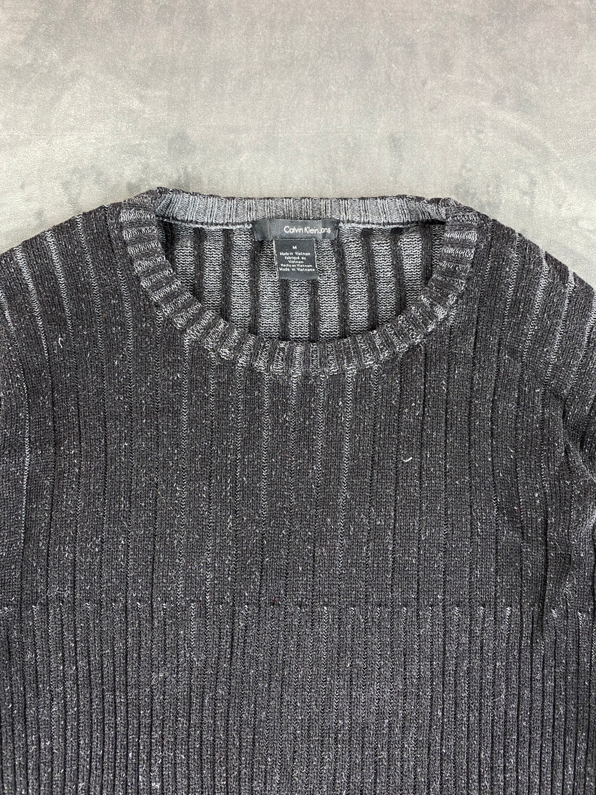 Maglione Calvin Klein Jeans grigio a costa vintage – Uomo Taglia M