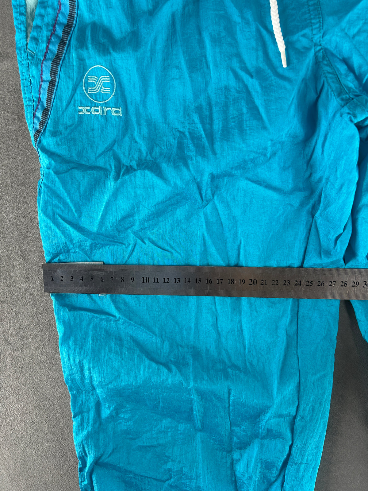 Pantaloni tuta azzurri vintage – Uomo Taglia L