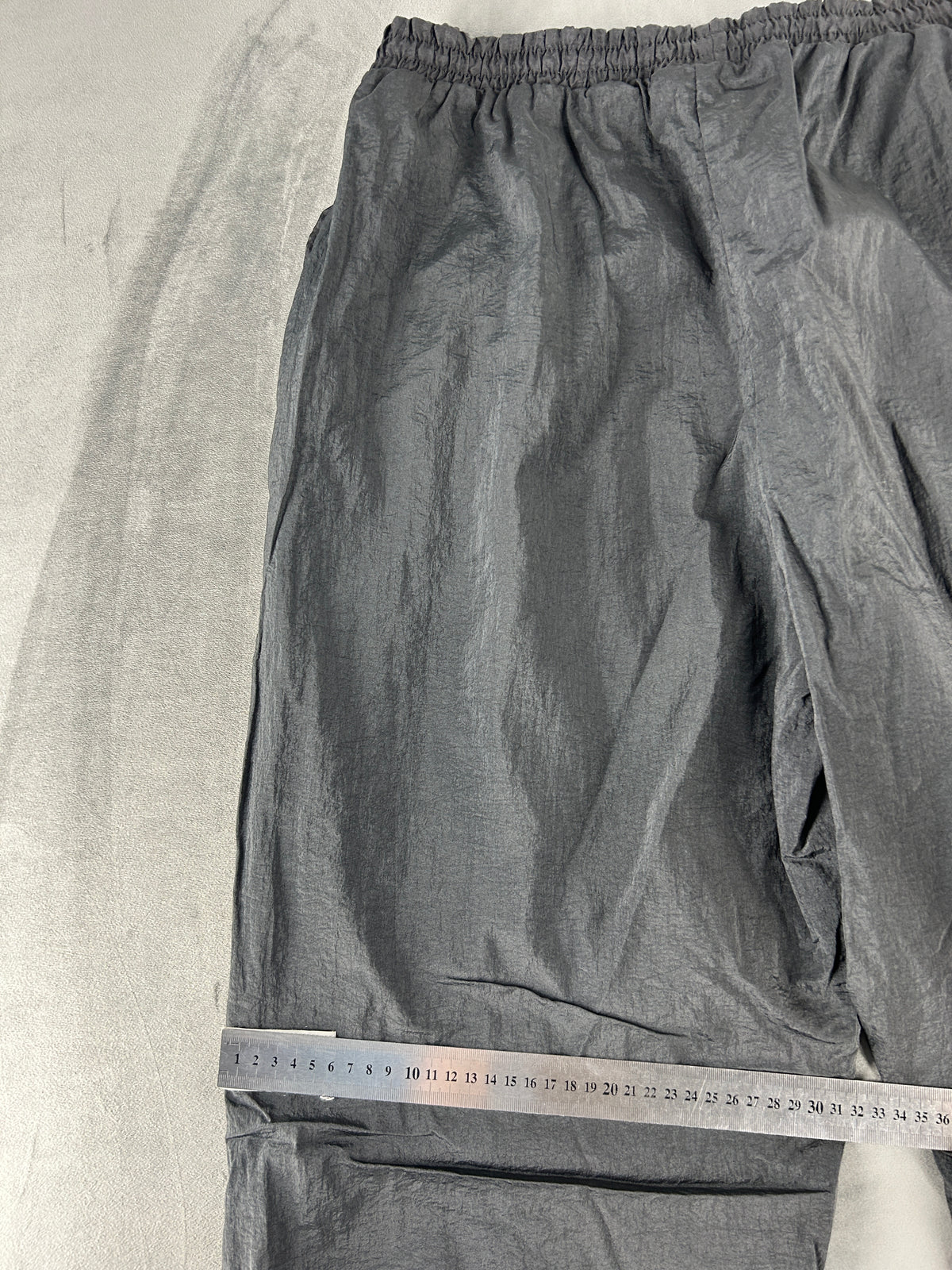 Pantaloni tuta grigi a strisce rosse vintage – Uomo Taglia XL