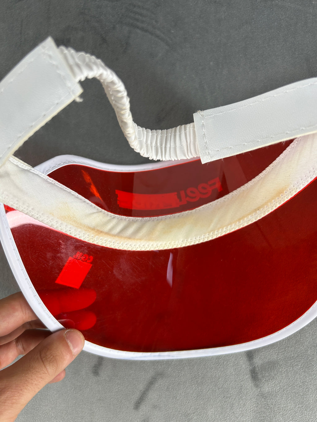 Visiera rossa vintage – Unisex Taglia unica