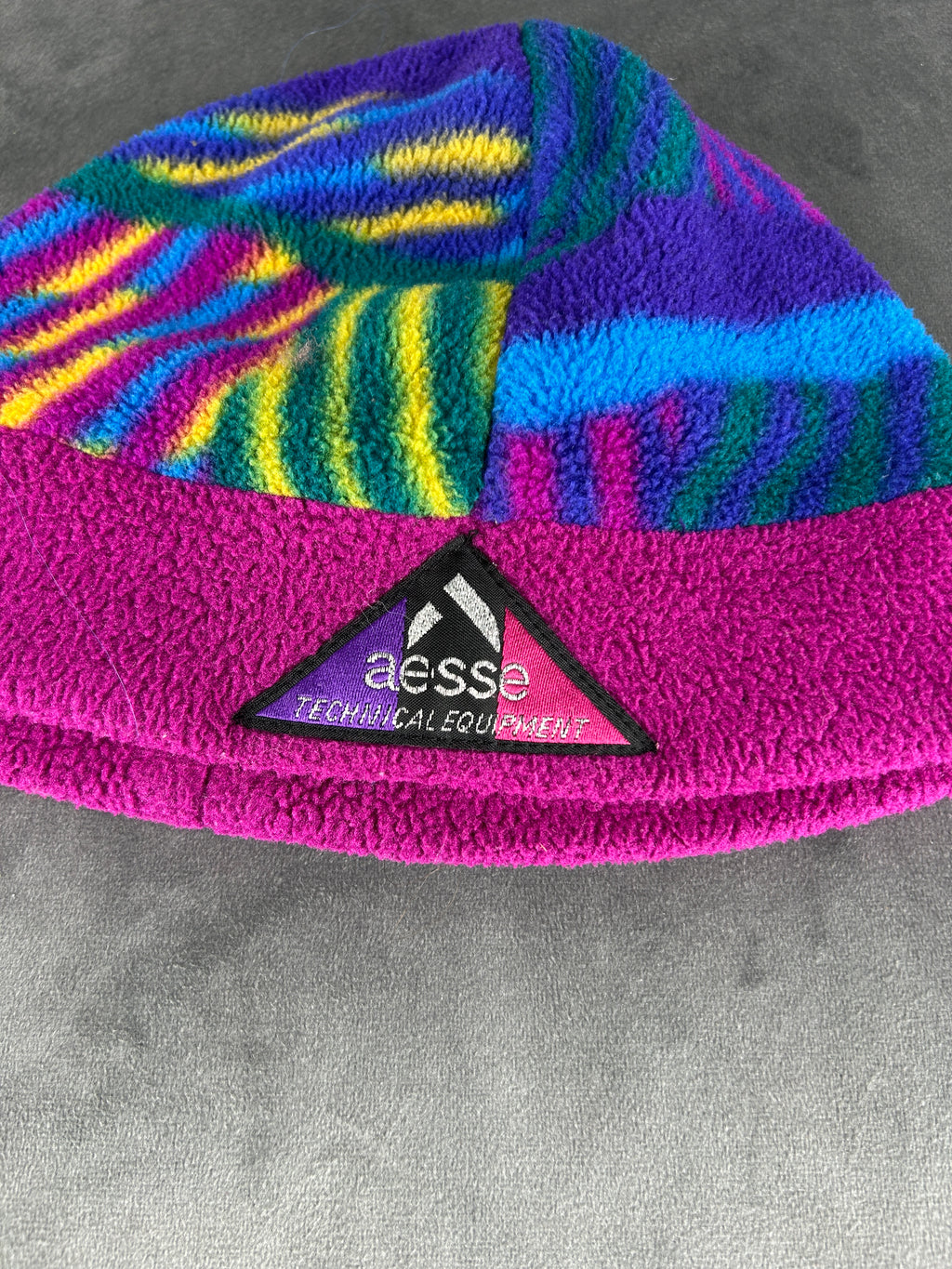 Cappello in pile Aesse multicolore vintage – Unisex Taglia unica