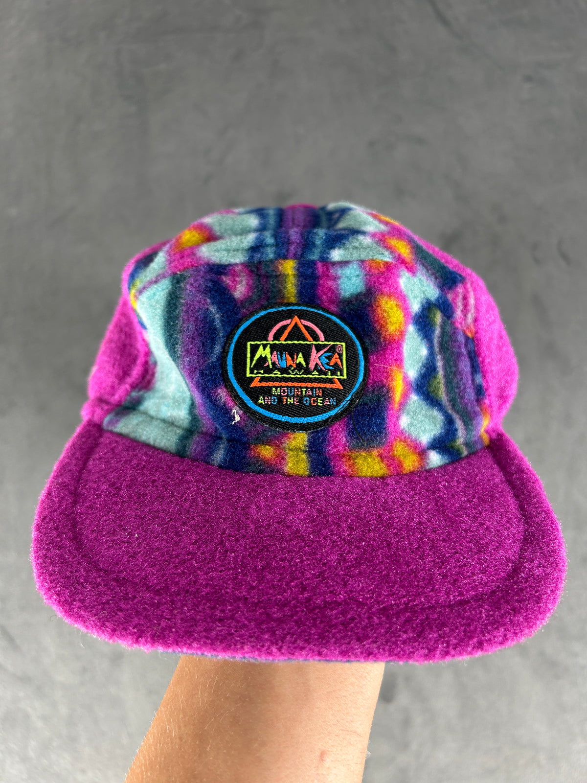 Cappello in pile multicolore vintage – Unisex Taglia unica