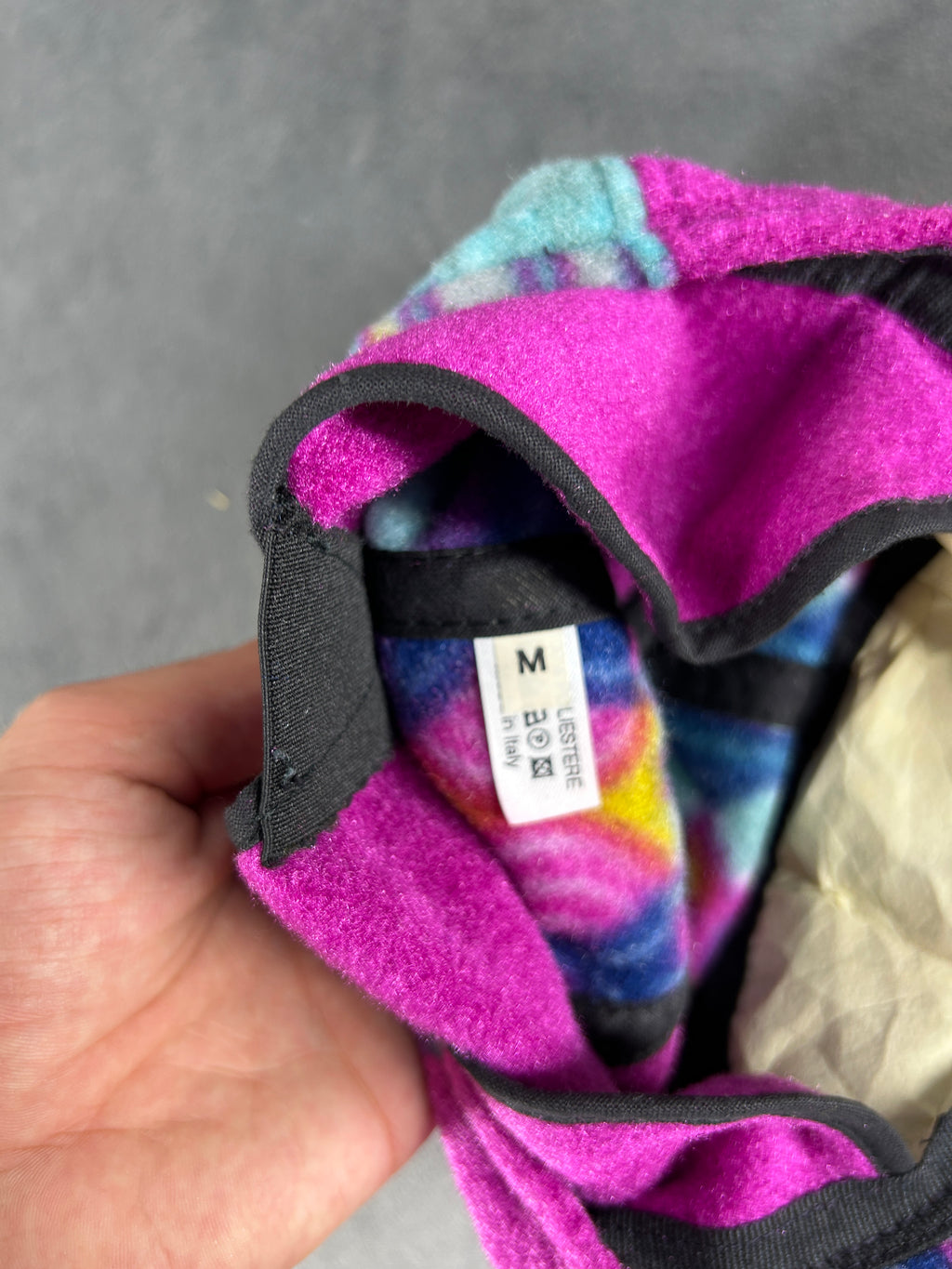 Cappello in pile multicolore vintage – Unisex Taglia unica