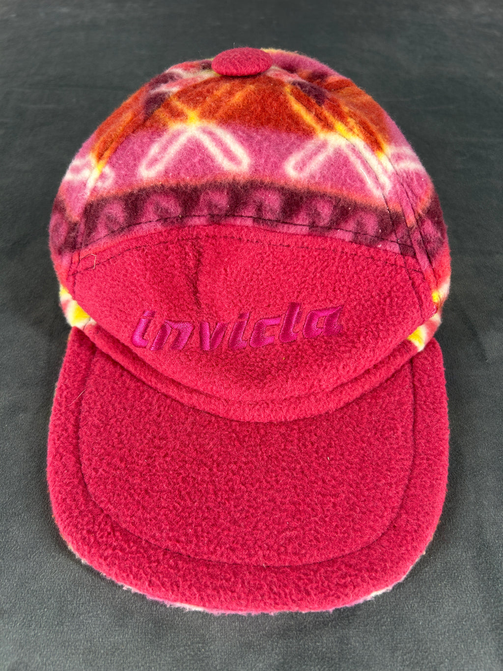 Cappello in pile Invicta multicolore vintage – Unisex Taglia unica