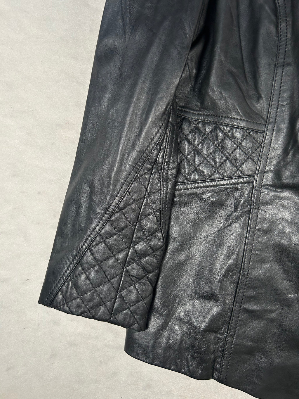Giacca di pelle nera trapuntata vintage – Donna Taglia M