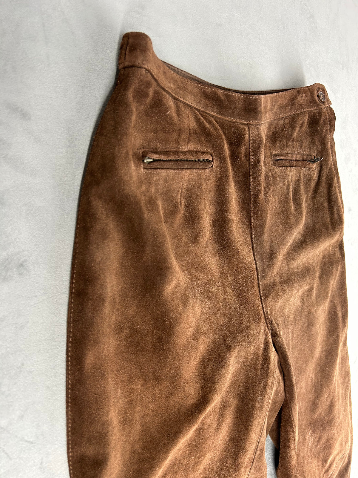 Pantaloni in pelle scamosciata marrone vintage – Donna Taglia M