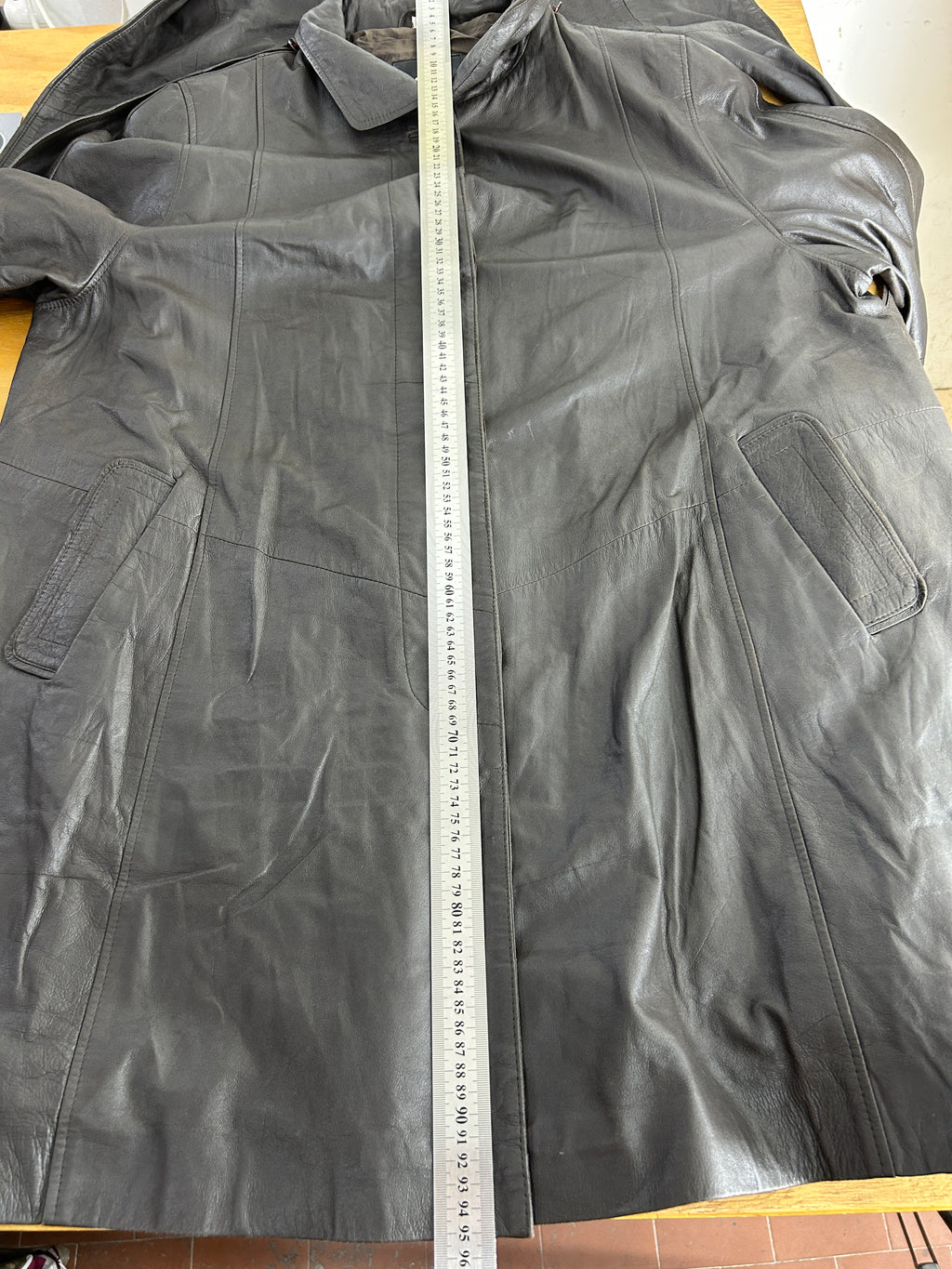 Giacca di pelle grigia vintage – Donna Taglia M